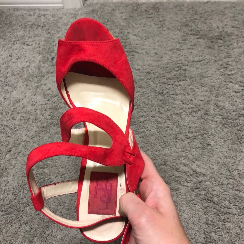 Red wedges - Picture 3 of 5